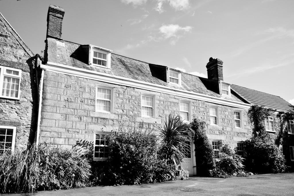 Hotel Hougue Du Pommier Castel Exterior photo